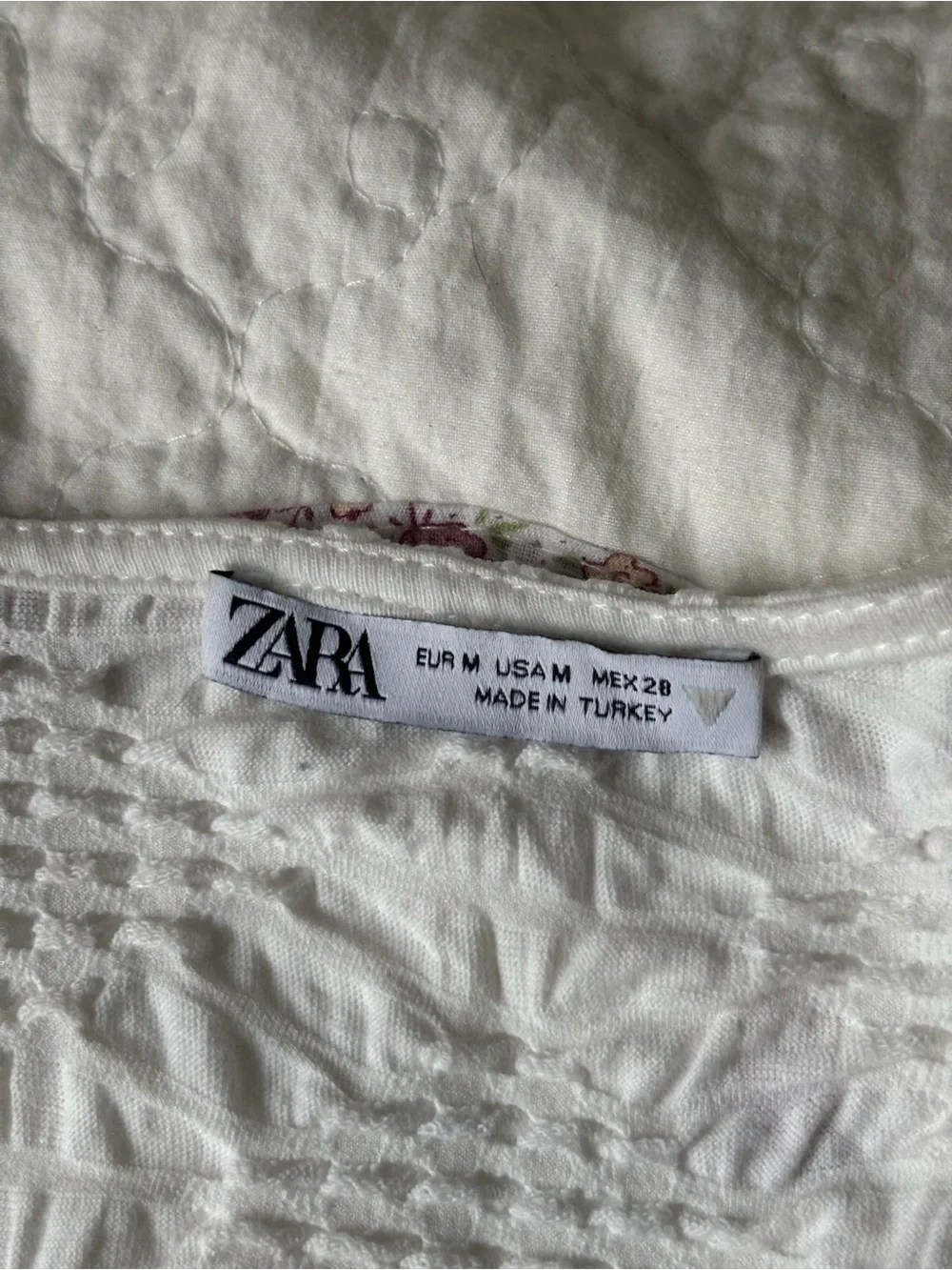 Zara White Ruched V-Neck Long Sleeve Top